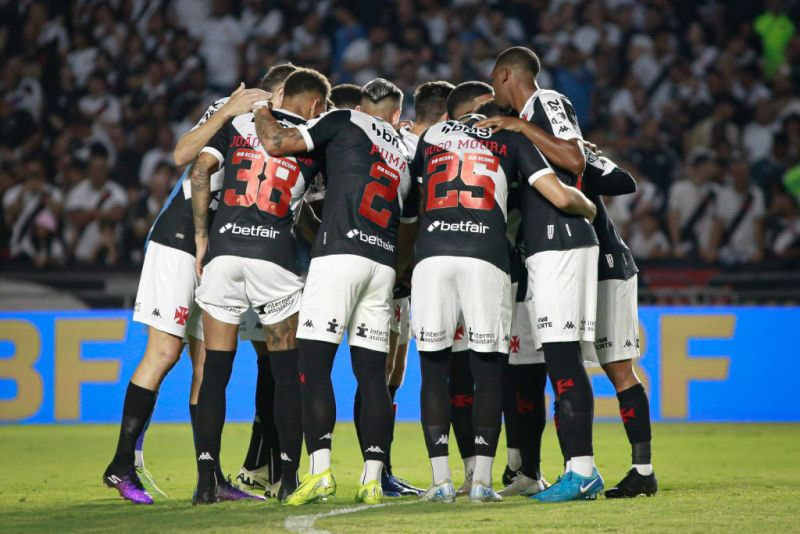 Imagem da noticia Vasco arranca ponto importante, mas ainda não garante permanência