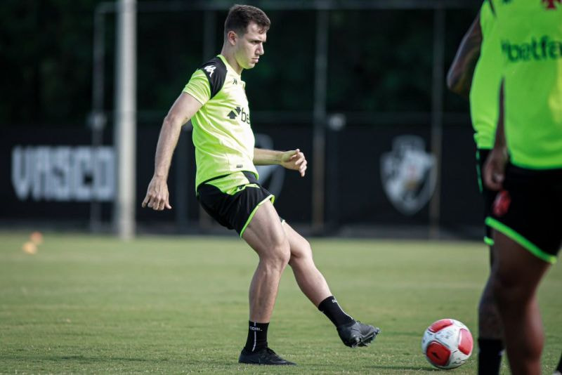 Imagem da noticia Vasco confirma estreia do time principal no Carioca contra o Madureira