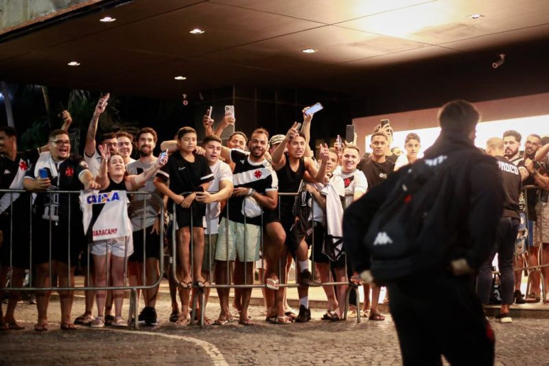 Imagem da noticia Vasco encara o Ceará fora de casa em busca da primeira vitória como visitante