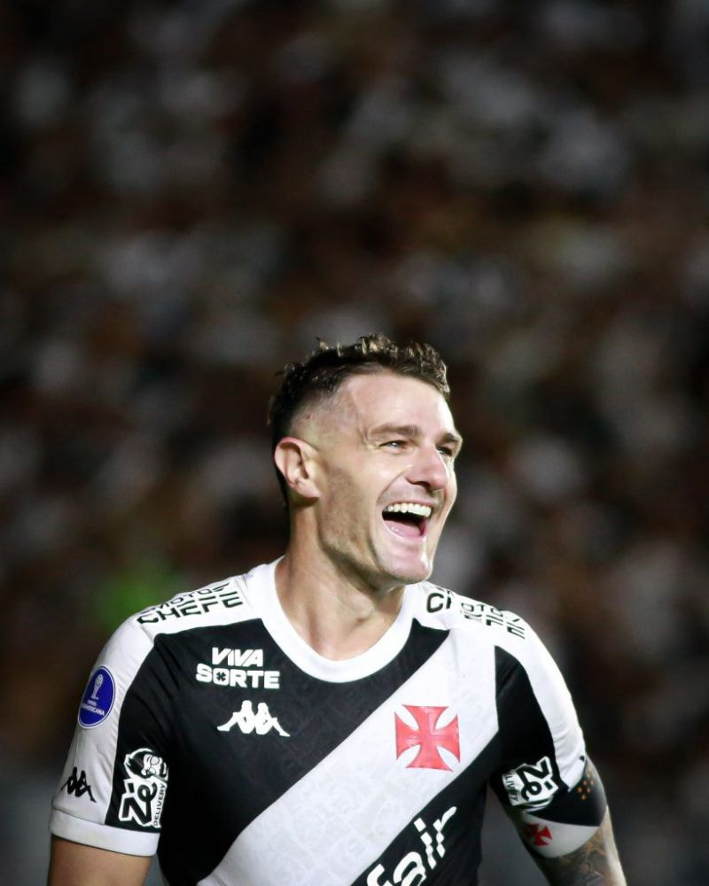 Imagem da noticia Vasco faz grande partida contra Sport e garante mais uma vitória em casa