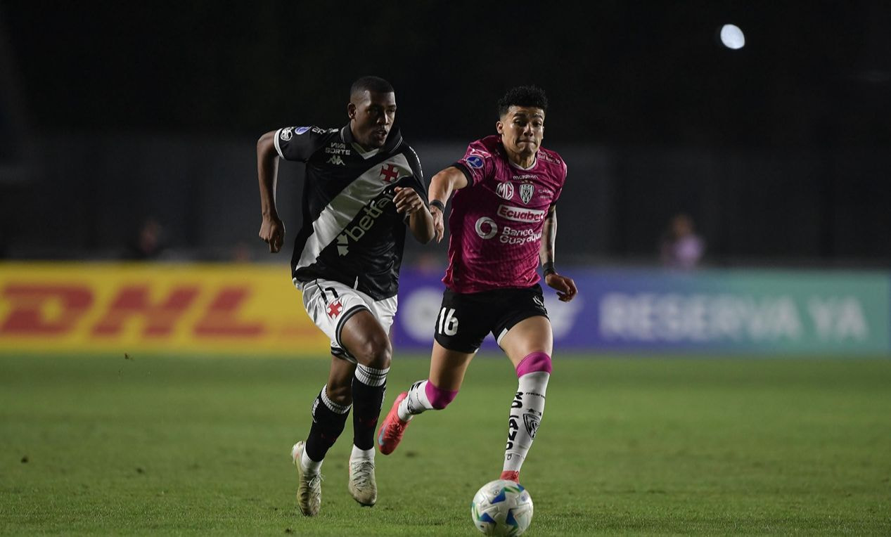 Imagem da noticia Vasco luta, mas só empata e dá adeus à Copa Sul-Americana