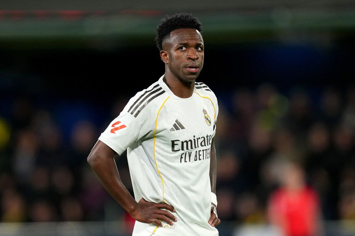 Imagem da noticia Ex-Real Madrid detalha indignação com Vini Jr após derrota na Champions: "Ele é horrível"