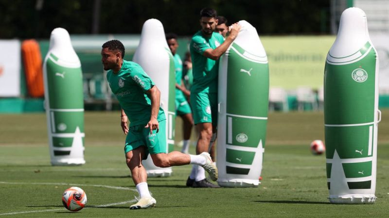 Imagem da noticia Vitor Roque faz primeiro treino no Palmeiras em preparação do clássico contra o São Paulo