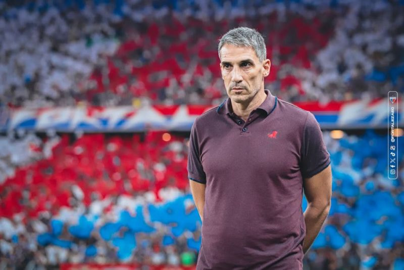 Imagem da noticia Vojvoda analisa partida, pede pés no chão e diz: "Também é preciso ter ambição"