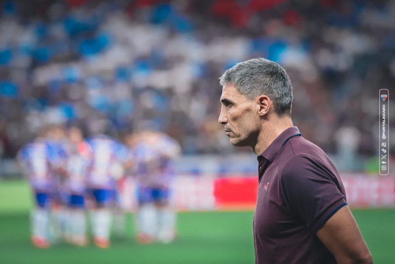 Imagem da noticia Vojvoda lamenta expulsões, mas valoriza ponto conquistado contra o Atlético-MG