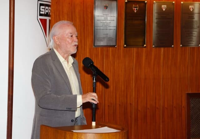 Harry Massis é empossado como novo presidente do São Paulo Harry Massis é empossado como novo presidente do São Paulo