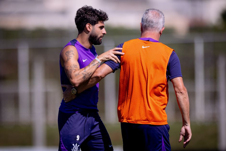 Imagem da noticia Dorival mostra preocupação com lesão de Yuri Alberto