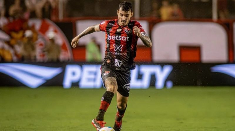 Imagem da noticia Zeca acerta rescisão com o Vitória em comum acordo